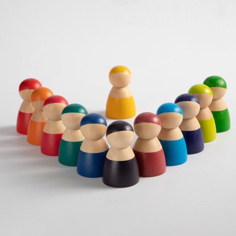 **Pre-order (Ships in 2-3 Weeks)**12-Piece Rainbow Wooden Peg Dolls – Primary Color